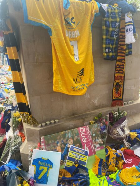 Rob Burrows tributes