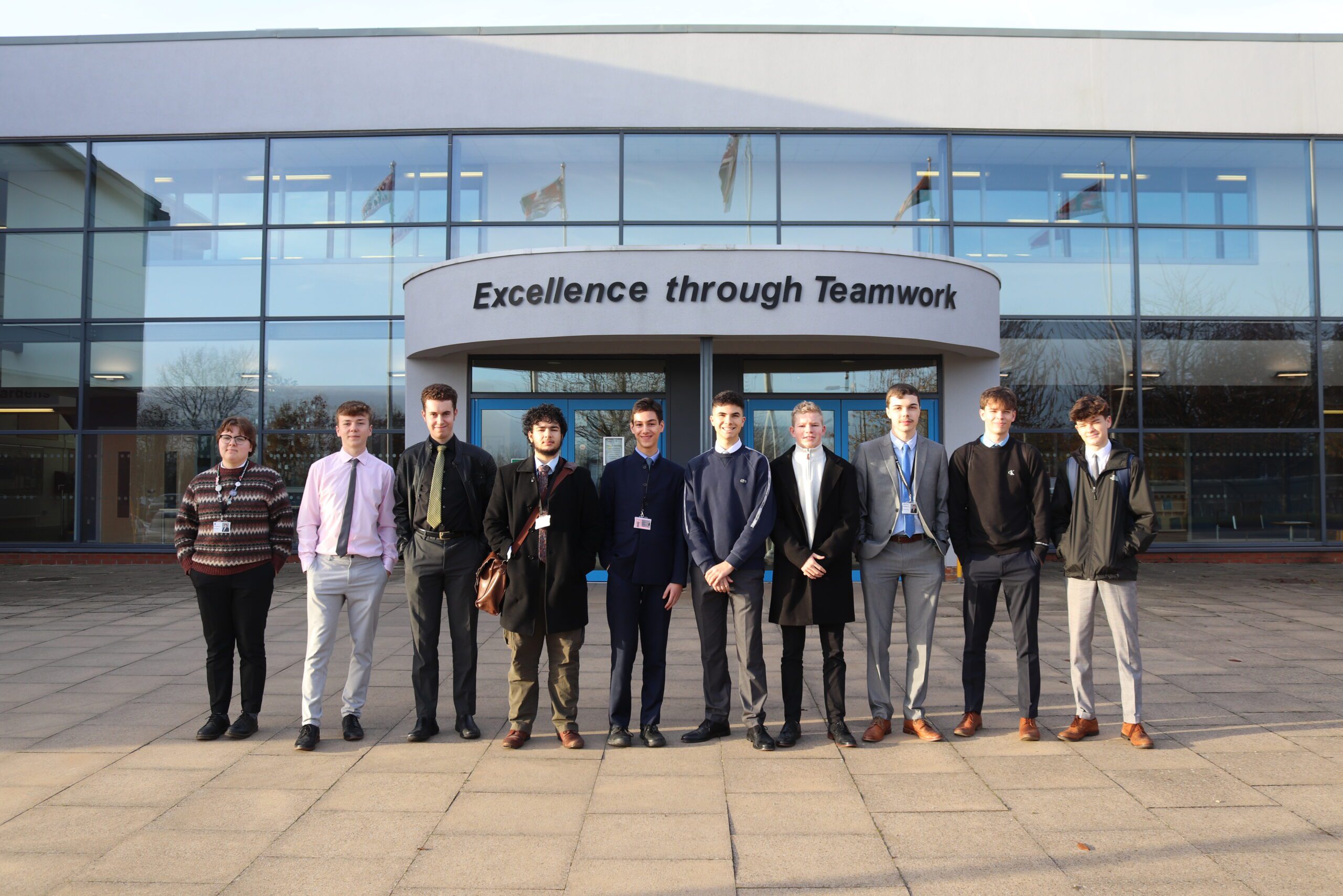 Post 16 UKMT Senior Mathematical Challenge Tuxford Academy